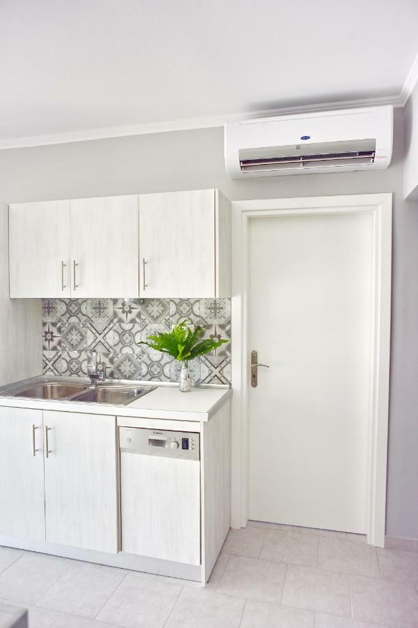 Alkyoni City Apartment Rhodes City エクステリア 写真